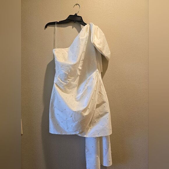 Sachin & Babi Pippa One-Shoulder Pearl-Embellished Mini Dress NWT Sz 0 - Picture 6 of 8